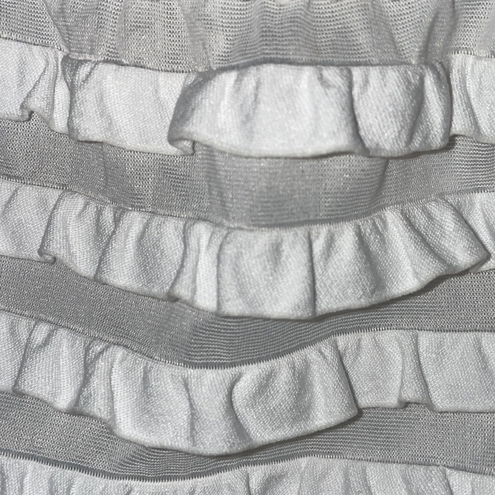 Studio JPR sheer white ruffle top blouse shirt - Picture 3 of 3